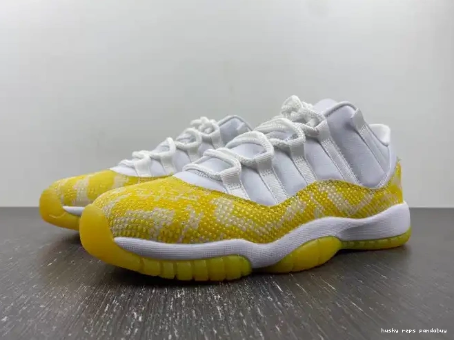 Rep Husky Yellow Air Low WMNS Jordan 11 Snakeskin AH7860-107 0602